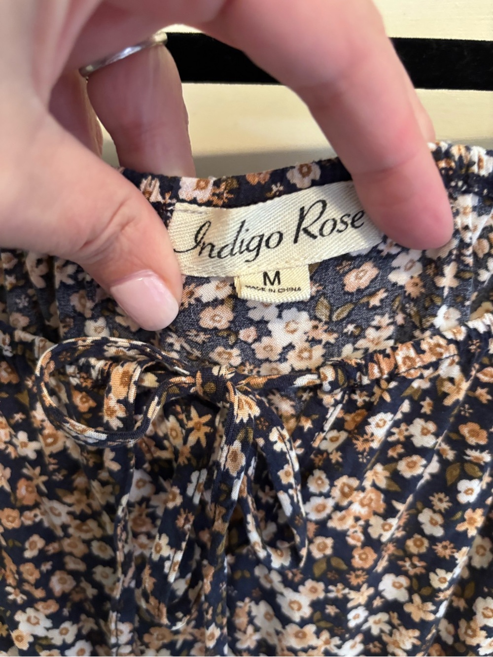 Indigo Rose Boho Chic Smocked Floral Midi Dress in Navy Blue - Picture 4 of 5